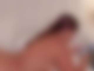 aitana-28's Live Sex Cam Show