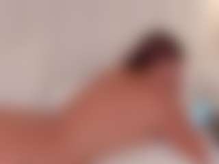 aitana-28's Live Sex Cam Show