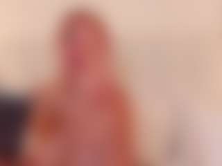 aitana-28's Live Sex Cam Show