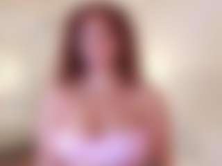 Live cam show with aitana-28 - Camel Toe on hrnylive.com