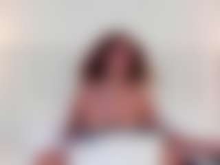 aitana-28's Live Sex Cam Show