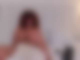aitana-28's Live Sex Cam Show
