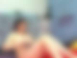 AlmaCeleste's Live Sex Cam Show
