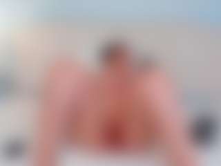 Live cam show with antonella-bella24 - Facial on Camsoda