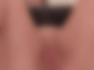 antonella-bella24's Live Sex Cam Show