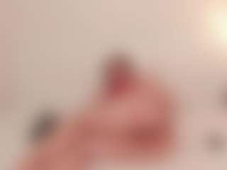 Live cam show with antonella-bella24 - New Spank on friskycurves.com