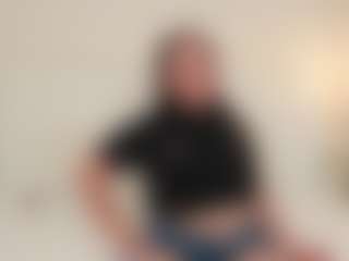 antonella-bella24's Live Sex Cam Show