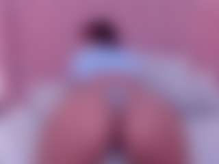 charlott-lee's Live Sex Cam Show