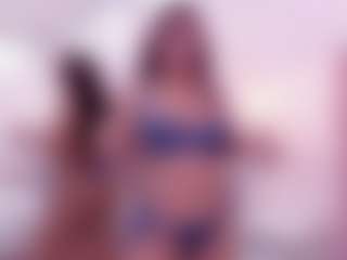 charlott-lee's Live Sex Cam Show