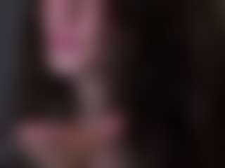 Live cam show with EssieSwartzfager - Teen (18+) on Camsoda