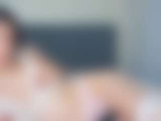 EssieSwartzfager's Live Sex Cam Show
