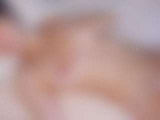 EssieSwartzfager's Live Sex Cam Show