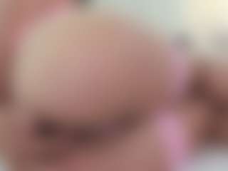 Live cam show with gala-ross - Camel Toe on googirlz