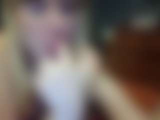 PeachyLady's Live Sex Cam Show
