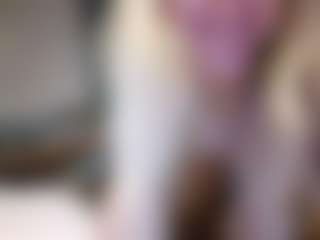 PeachyLady's Live Sex Cam Show