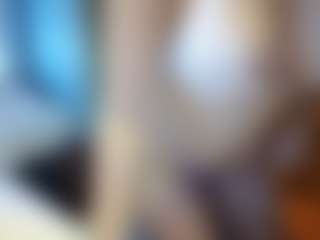 PeachyLady's Live Sex Cam Show