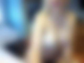 PeachyLady's Live Sex Cam Show