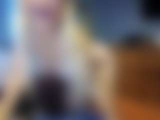 PeachyLady's Live Sex Cam Show