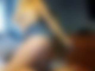 PeachyLady's Live Sex Cam Show