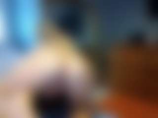 PeachyLady's Live Sex Cam Show
