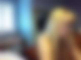 PeachyLady's Live Sex Cam Show