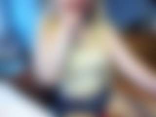 PeachyLady's Live Sex Cam Show
