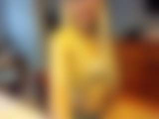 PeachyLady's Live Sex Cam Show