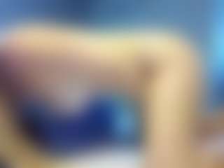 PeachyLady's Live Sex Cam Show