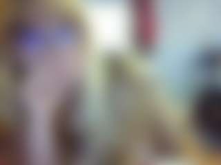 PeachyLady's Live Sex Cam Show