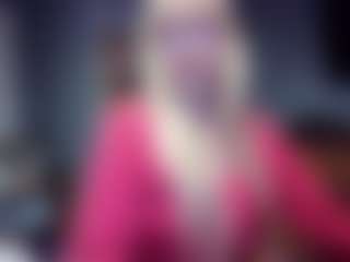 PeachyLady's Live Sex Cam Show