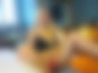 PeachyLady's Live Sex Cam Show