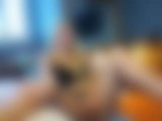 PeachyLady's Live Sex Cam Show