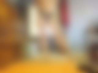 PeachyLady's Live Sex Cam Show