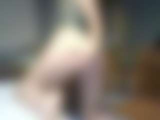 PeachyLady's Live Sex Cam Show