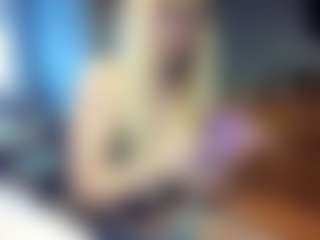PeachyLady's Live Sex Cam Show