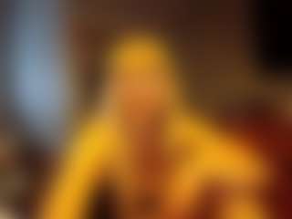 PeachyLady's Live Sex Cam Show