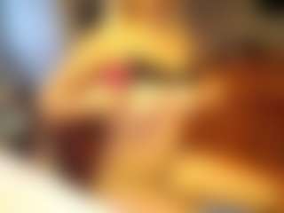 PeachyLady's Live Sex Cam Show