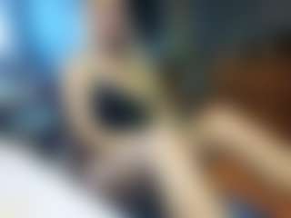 PeachyLady's Live Sex Cam Show