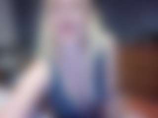 PeachyLady's Live Sex Cam Show