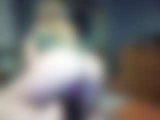 PeachyLady's Live Sex Cam Show