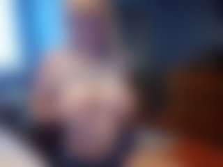 PeachyLady's Live Sex Cam Show
