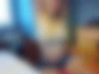 PeachyLady's Live Sex Cam Show