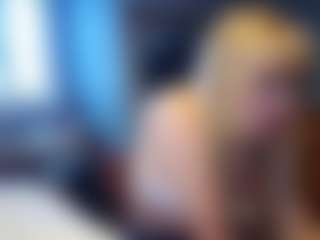 PeachyLady's Live Sex Cam Show