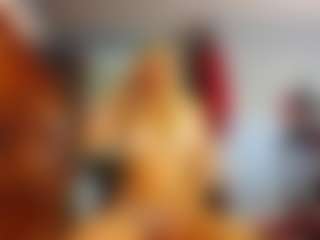 PeachyLady's Live Sex Cam Show