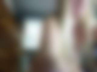 PeachyLady's Live Sex Cam Show