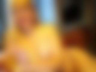 PeachyLady's Live Sex Cam Show
