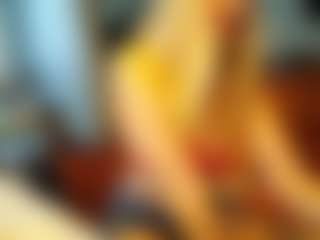 PeachyLady's Live Sex Cam Show