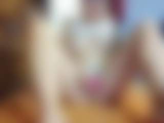 PeachyLady's Live Sex Cam Show