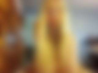PeachyLady's Live Sex Cam Show