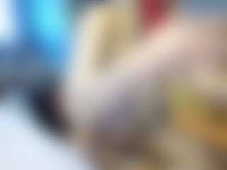 PeachyLady's Live Sex Cam Show